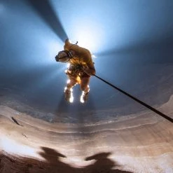 Automotive Repair Flashlights Fenix HP30R V2.0 High Performance Headlamp | 3,000 Lumens -Cheap Brightguy Store Fenix HP30R V2 High Performance Headlamp 7 600x600 1