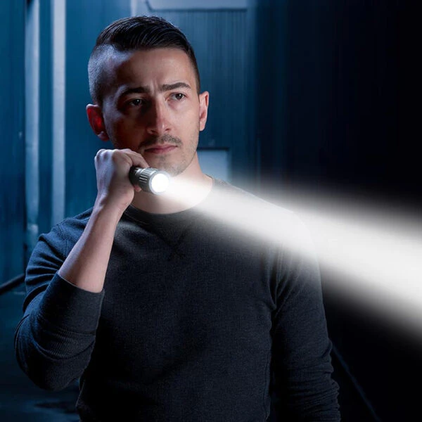 Automotive Repair Flashlights Inova T4R PowerSwitch Rechargeable Flashlight | 1300 Lumens 5 Automotive Repair Flashlights Inova T4R PowerSwitch Rechargeable Flashlight | 1300 Lumens - Image 3