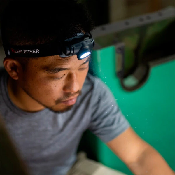 Automotive Repair Flashlights LEDLenser H5 Core AA Headlamp | Adjustable Focus 5 Automotive Repair Flashlights LEDLenser H5 Core AA Headlamp | Adjustable Focus - Image 3