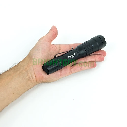 Camping Pelican 7600 Flashlight | Special Offer | Authorized Distributor 5 Camping Pelican 7600 Flashlight | Special Offer | Authorized Distributor - Image 3